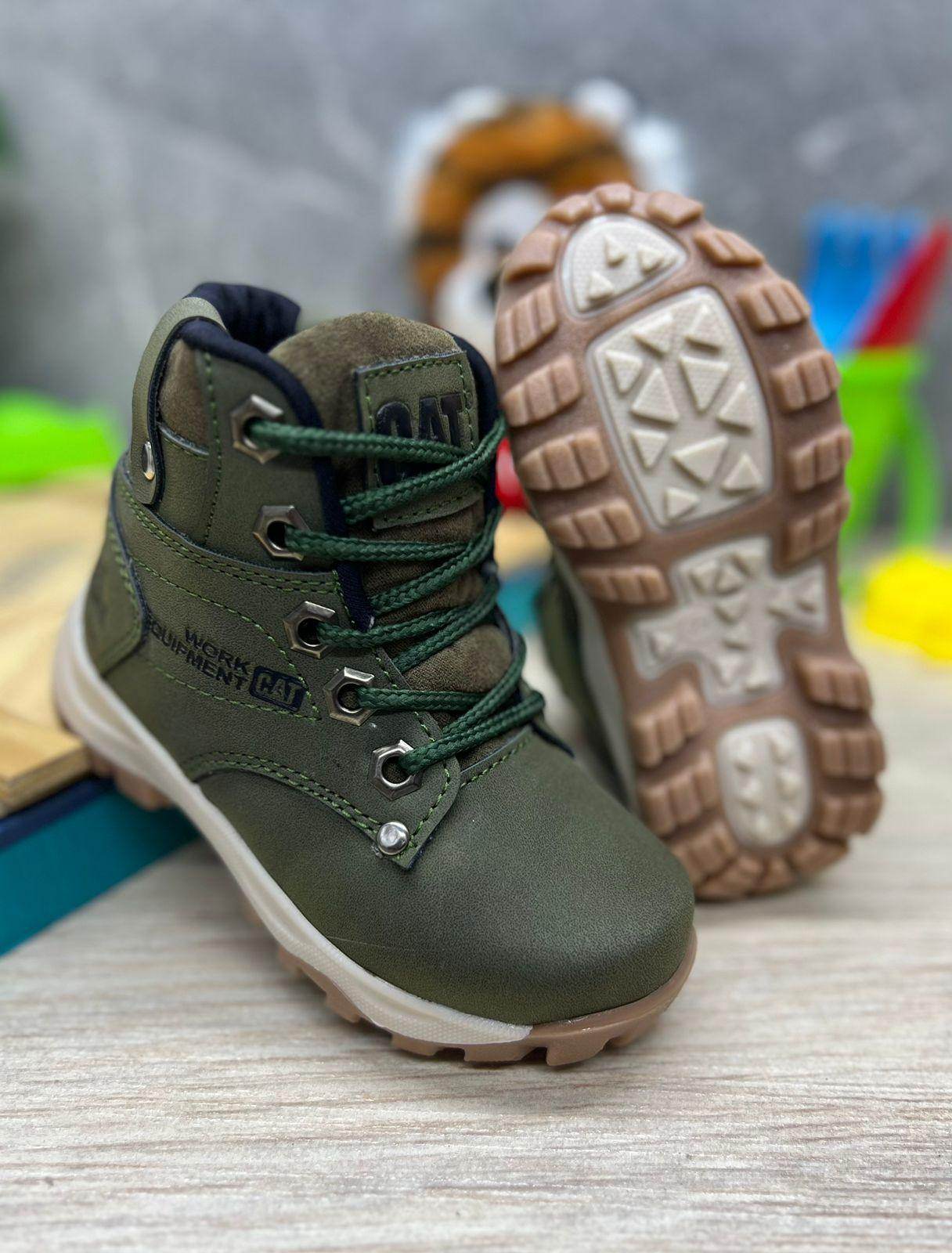 👟 Bota Cat Work Infantil | Aventuras Seguras y Cómodas para Tu Pequeño - LOQUEVENDEPIPE