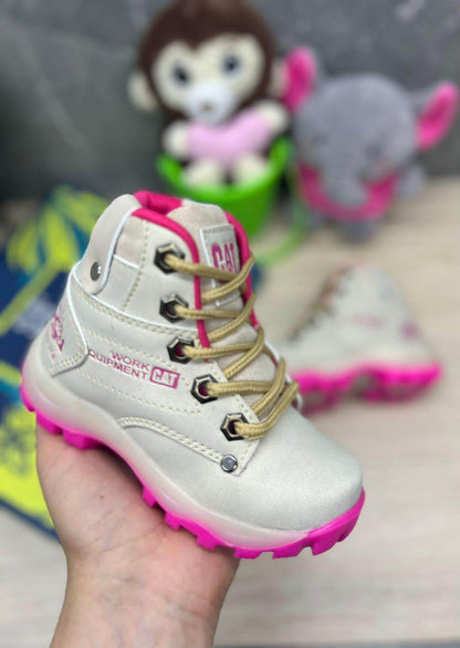 👟 Bota Cat Work Infantil | Aventuras Seguras y Cómodas para Tu Pequeño - LOQUEVENDEPIPE